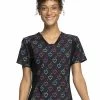 Cherokee Clearance Women's Knit Panel Hearts On The Line Print Scrub Top 2 Cherokee Clearance Women's Knit Panel Hearts On The Line Print Scrub Top -Havaianas Shop 1 ck ck641 printclearancehol 650
