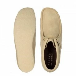 Clarks Men's Wallabee Boot In Maple Suede -Havaianas Shop 26155516 w 7 1 1100x
