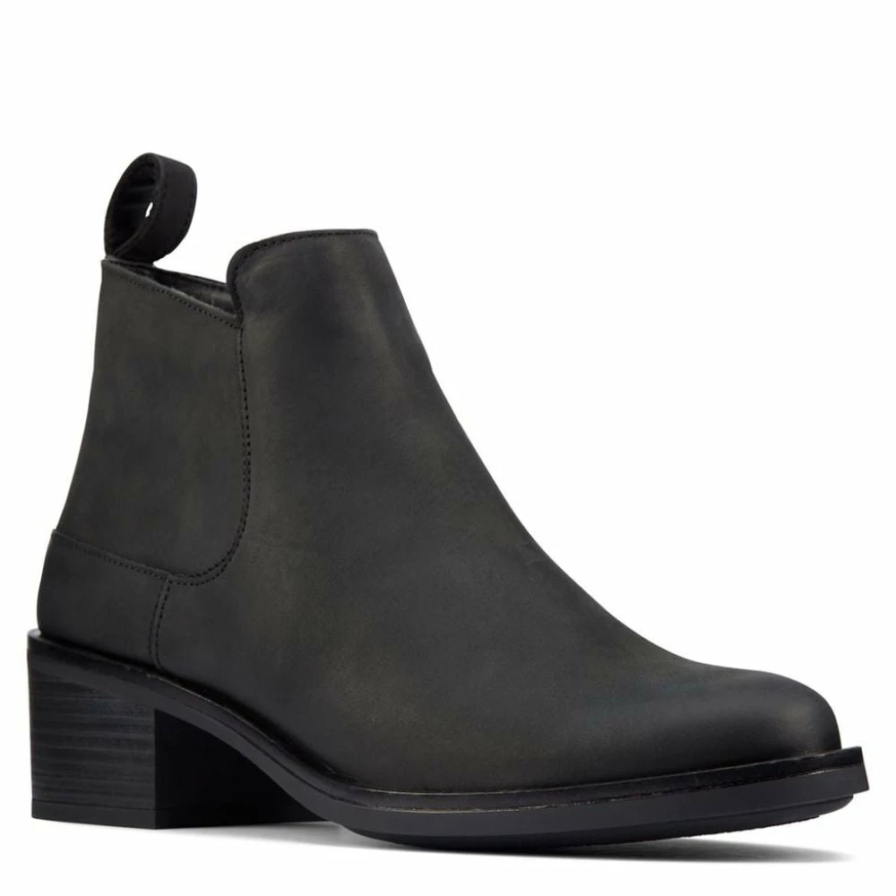 Clarks Women's Memi Zip In Black Leather 4 Clarks Women's Memi Zip In Black Leather - Image 2