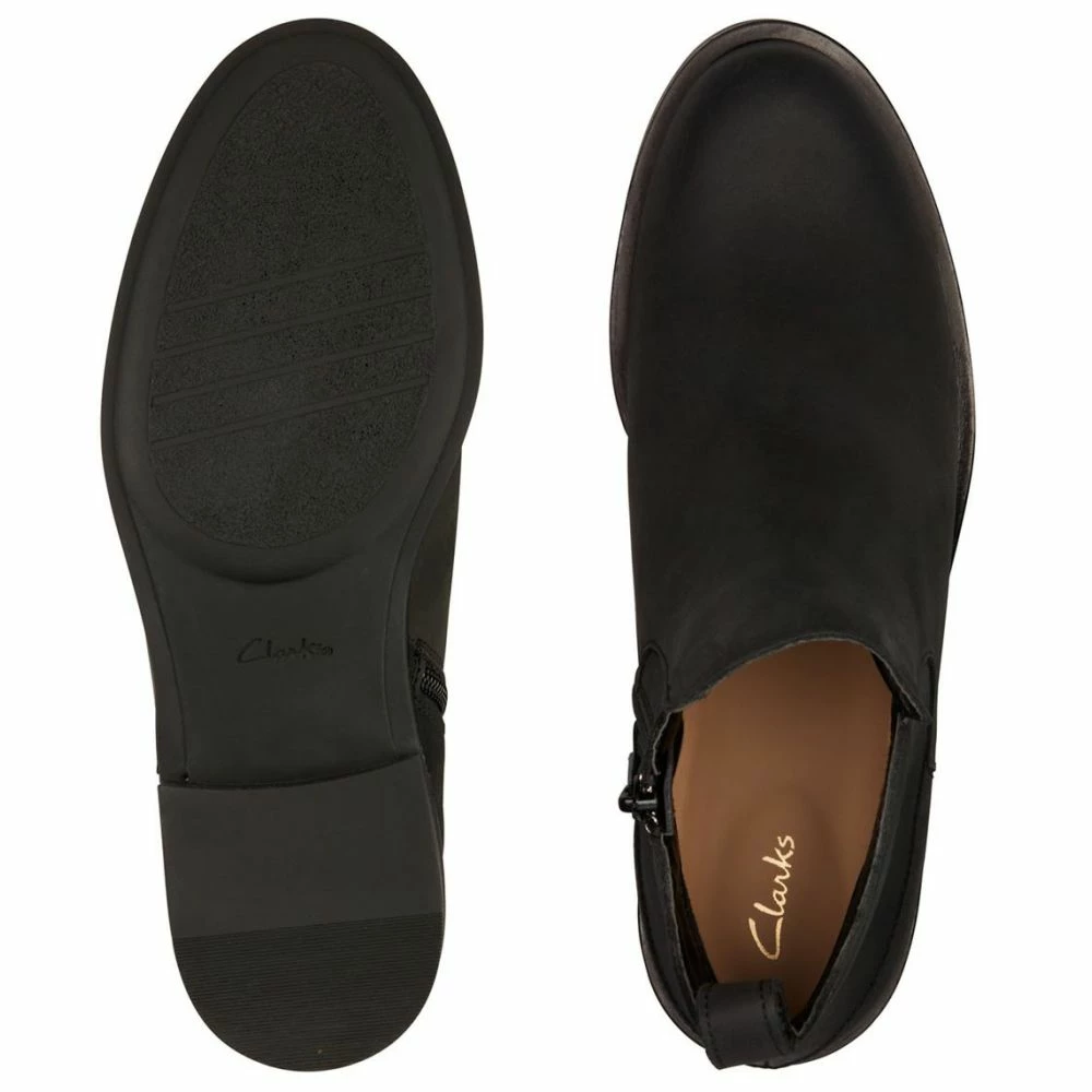 Clarks Women's Memi Zip In Black Leather 6 Clarks Women's Memi Zip In Black Leather - Image 4